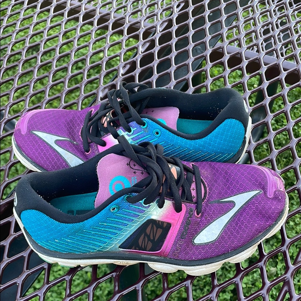Brooks pure codence 4 trainers! 6.5